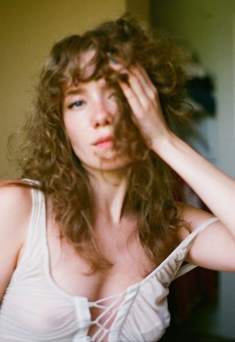 Berta Andrea Sndal perfect model img