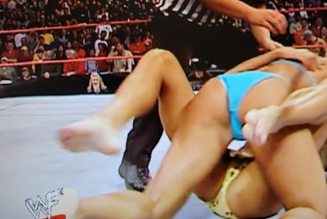 Torrie Wilson hd actress photos