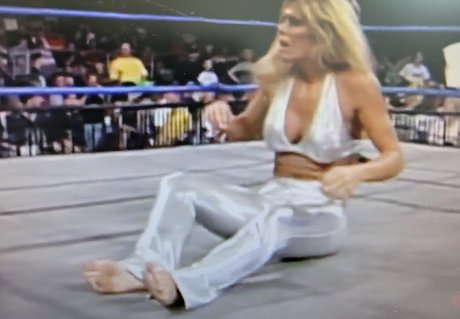 Torrie Wilson model pretty pics