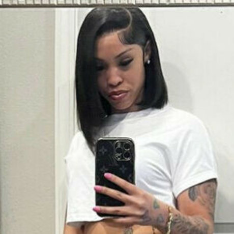 Theyluvnilla pornstar hd photo