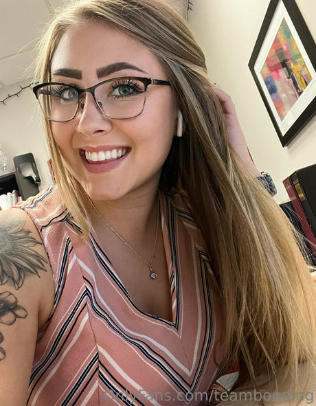 Teambonding model nice pics