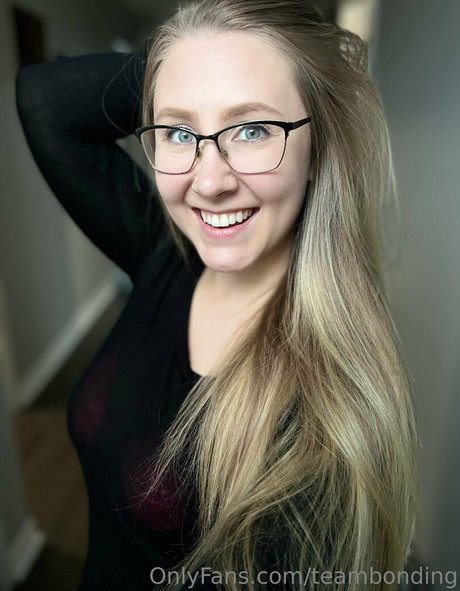 Teambonding pornstar naked photo