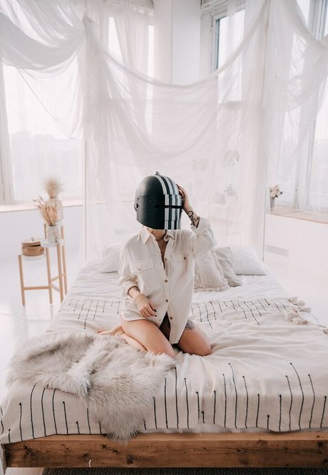 denlyasha pornstar nudes archive