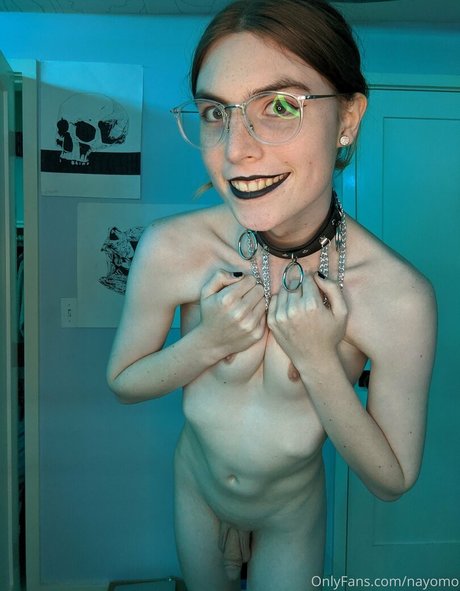 Nayomo nice pornstar image
