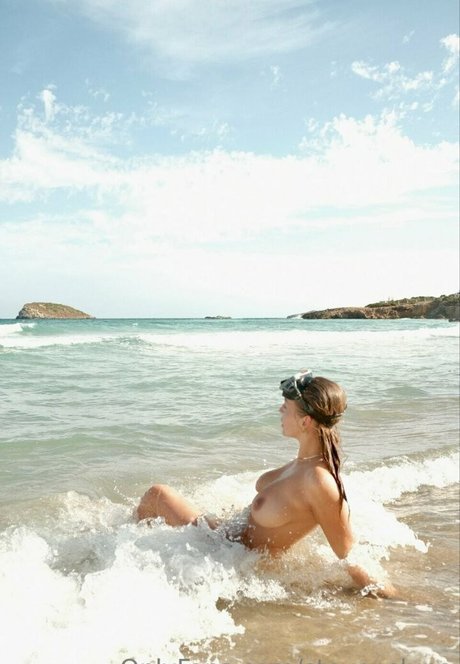 hottest asian onlyfans erotic picture