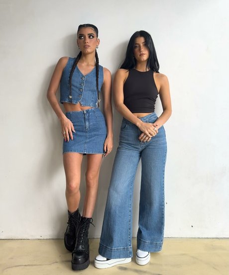 Charli D Amelio model high quality img