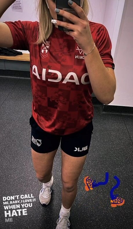 Caitlin Beevers star gallery