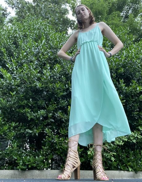 blissfulellie nude pornstar pictures