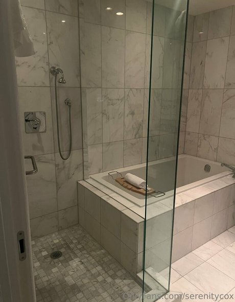 serenitycox star top photo