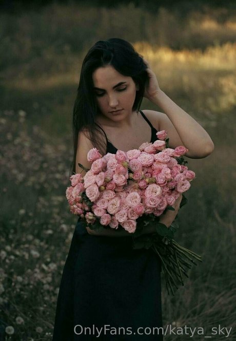 katya sky high quality star photos