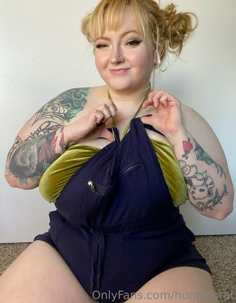 hunny brat pornographic actress image