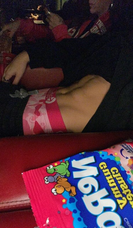 xjawbite model adult pictures