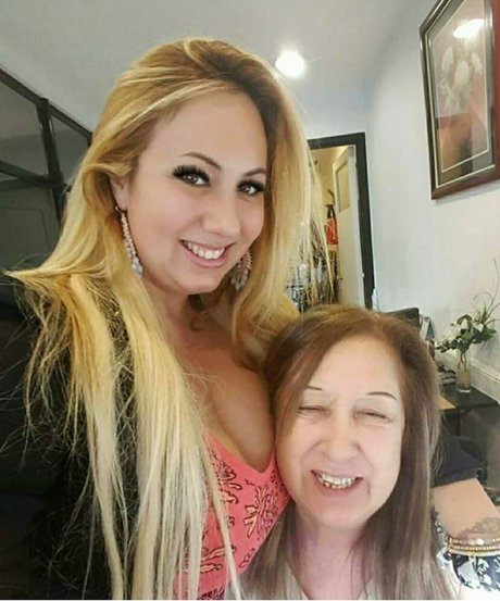 blonde maria model erotic photos