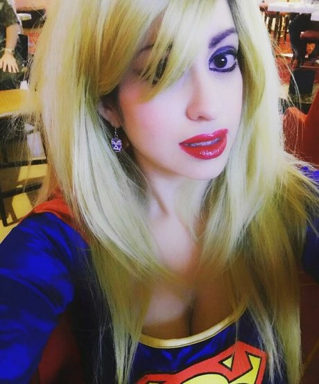 Jennifer Cortez nude star galleries