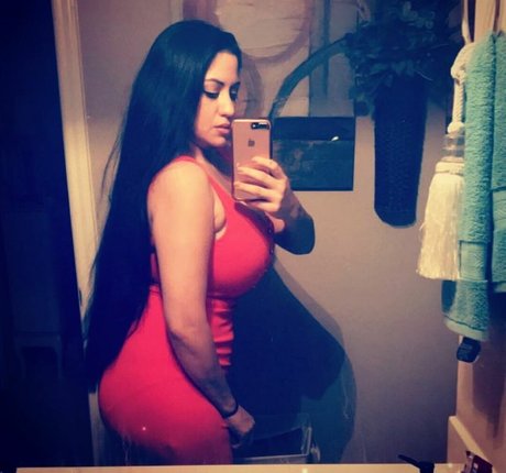 Jennifer Cortez model adult pic