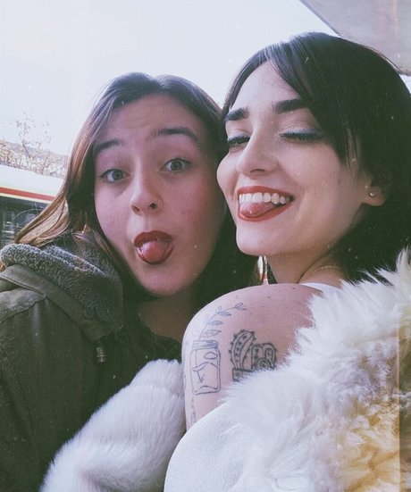 Delfi Peralta model art picture