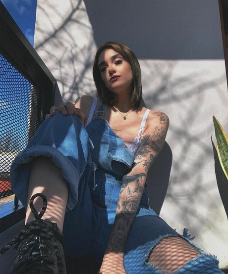 Delfi Peralta pornstar sexy photo