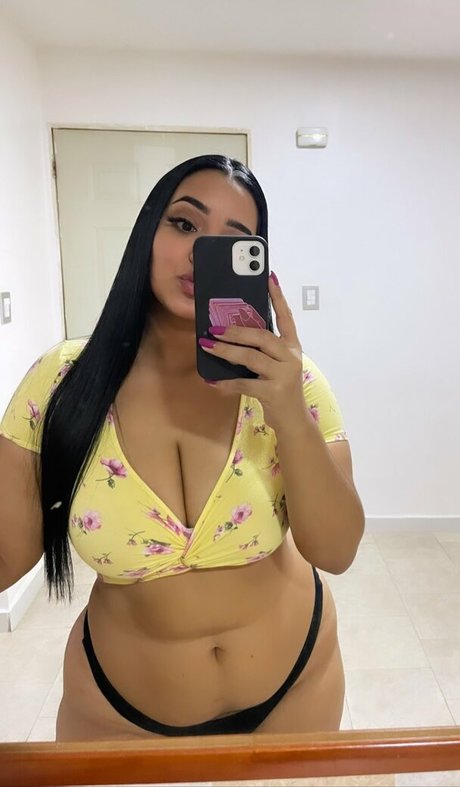 Adriana Jinett perfect model pic