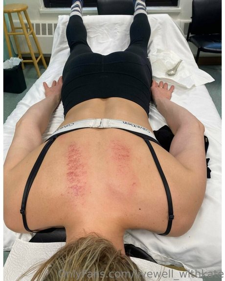 livewell withkate model nice image