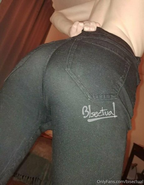 Bisectual high quality actress img