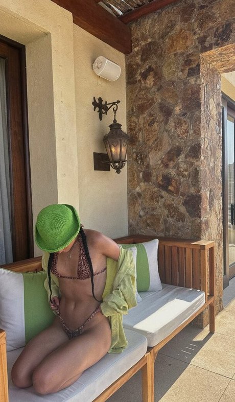 Dixie D Amelio pornstar naked pic