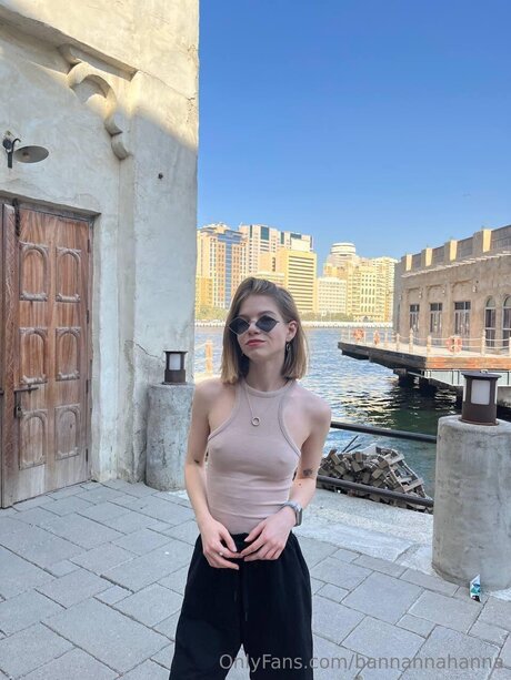 hairy asian onlyfans porn picture