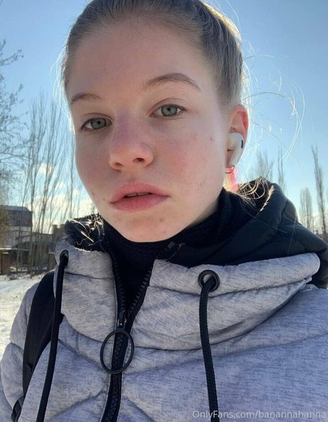 bannannahanna nude pornstar image