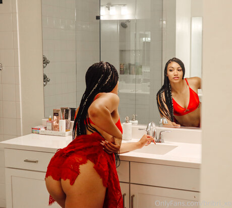 wetkittybri top actress images