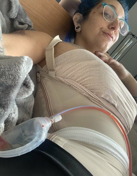 lovelygia pornstar nudes picture