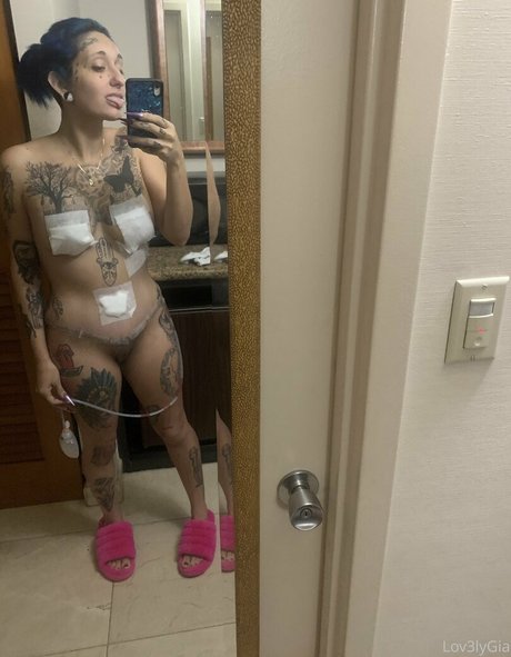 lovelygia pretty star photo