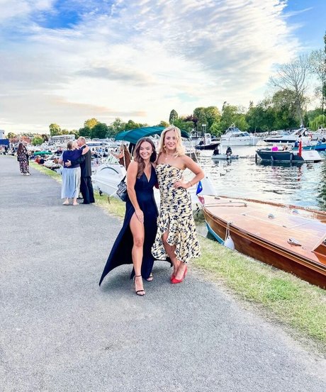 Robyn Richford beautiful actress photo