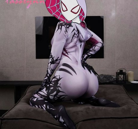 Globalgwen sex model pictures