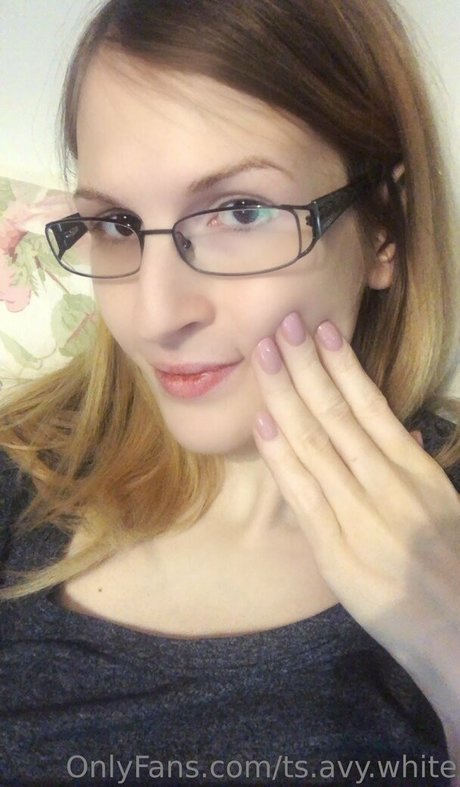 ts avy white sexy actress images