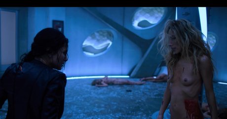 Dichen Lachman pretty star image