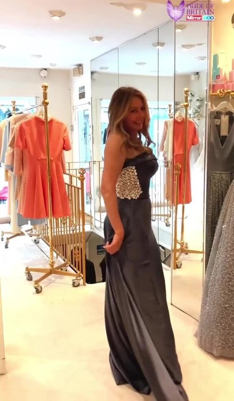 Carol Vorderman hd pornstar pics