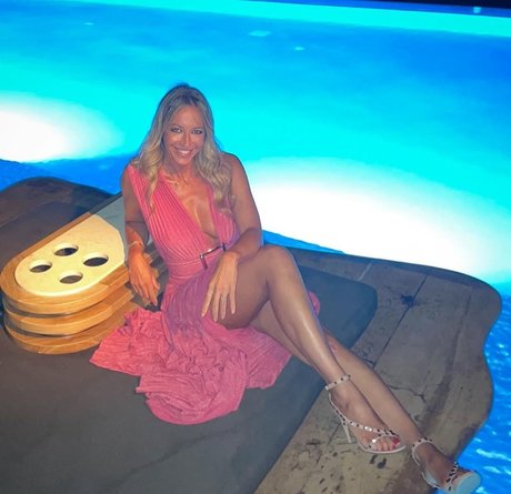 Elena Mici pornstar art photos