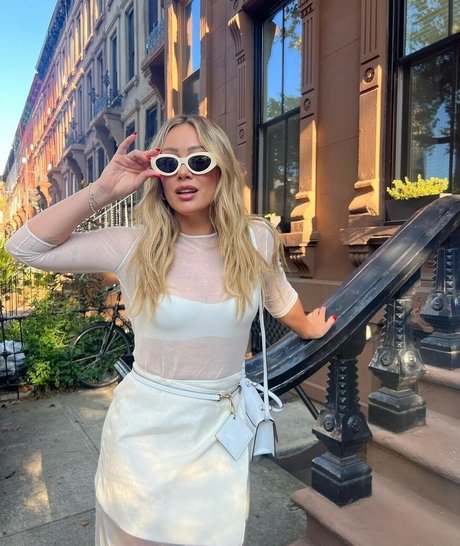 Hilary Duff perfect actress photos