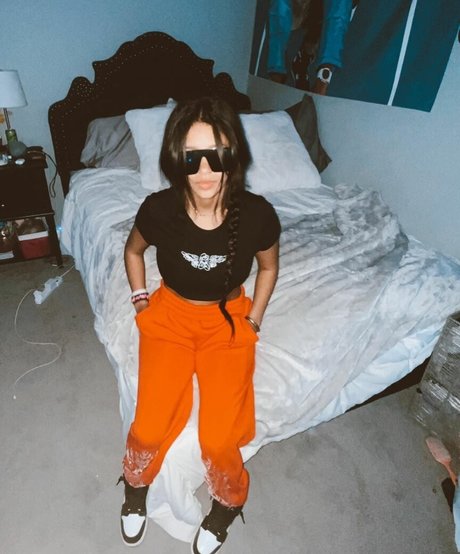 Lyla Troglin star xxx gallery