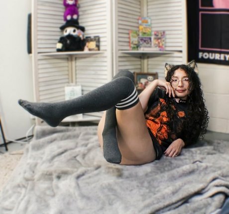 itwhiskarafterdark high quality pornstar pic