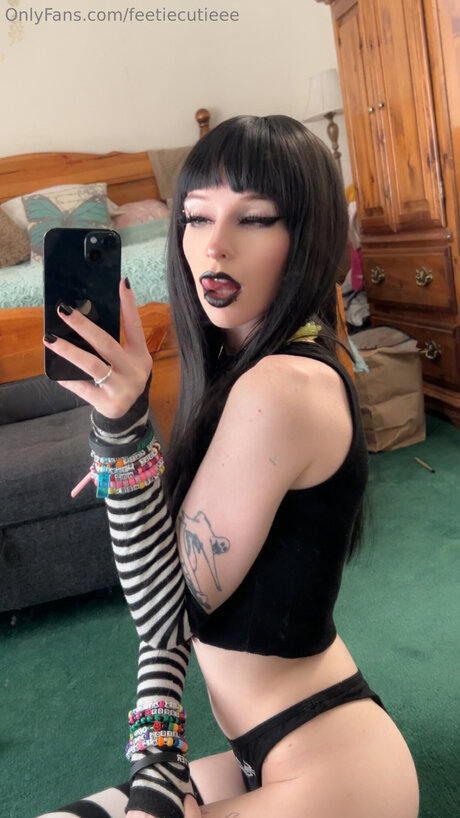 feetiecutieee best star gallery