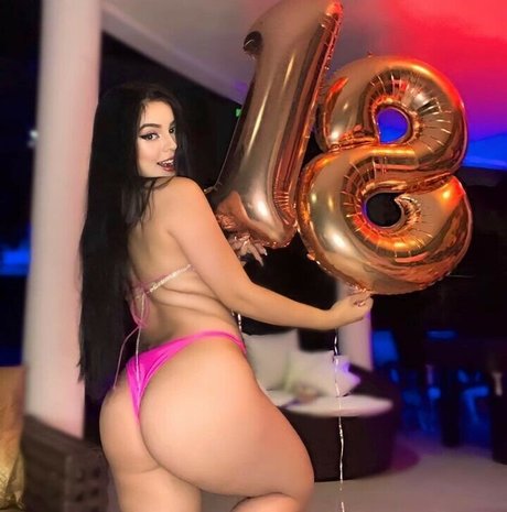 MC Bella Angel model pornographic pics