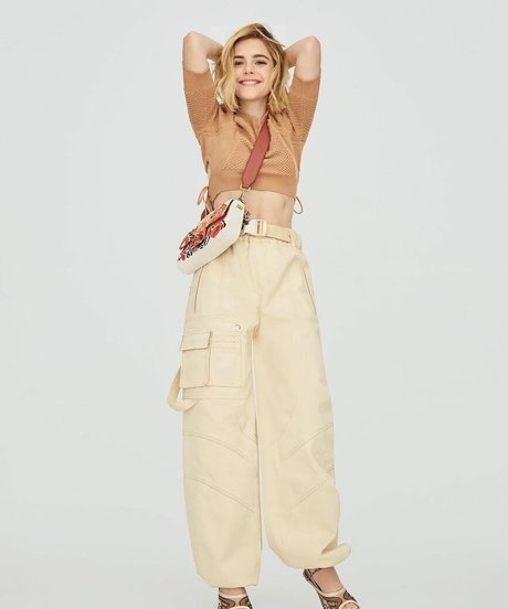 Kiernan Shipka art model archive