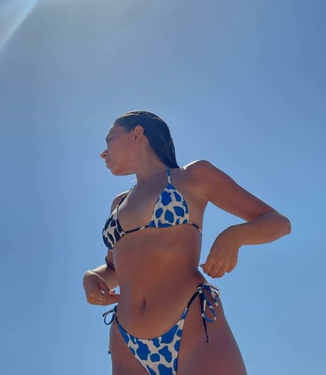 Sofia Barbosa model top pic