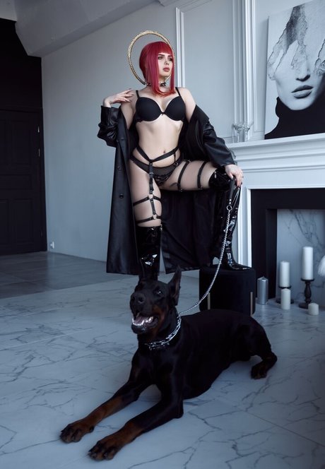 Purple Amelie Profile pic