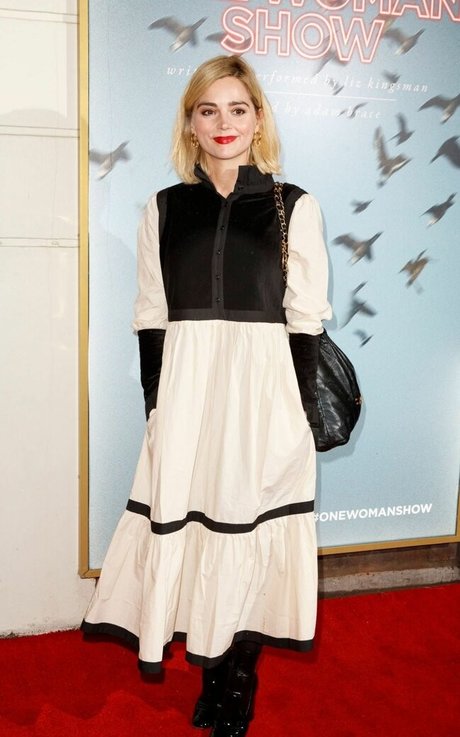 Jenna Coleman hd pornstar pics