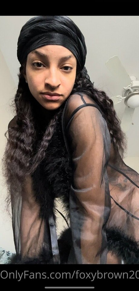 foxybrown20 free star high quality image