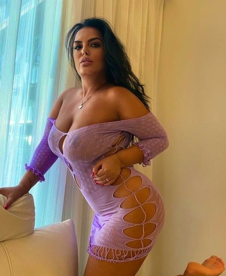 Jasmine Black model hot photos