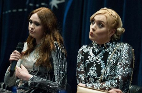 Karen Gillan beautiful pornstar galleries