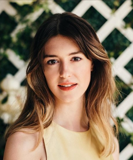 Daisy Edgar Jones model xxx pic