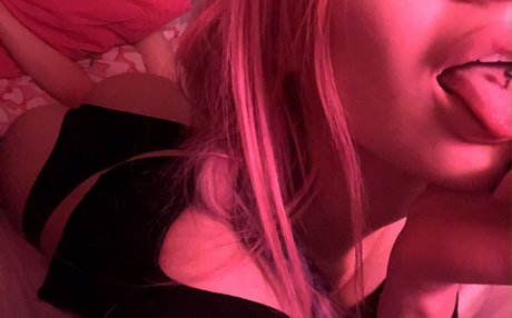 Morana Battory exclusive pornstar gallery